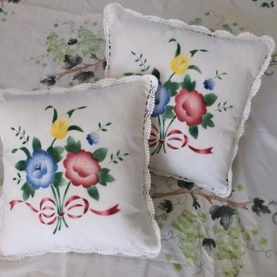 Hand-sprayed Cushion 